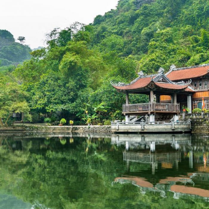 Hoa Lu – Trang An Boating (Ninh Binh)3