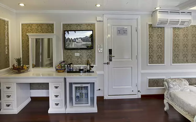 Signature Cruises 2D1N- Bai Tu Long Bay3