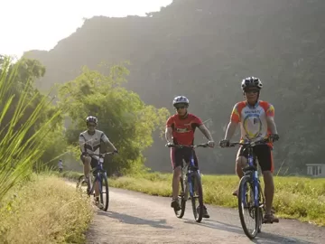 Amazing Biking Vietnam & Cambodia
