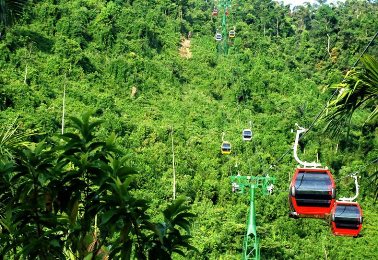 Ba Na Hills – Discover Golden Bridge5