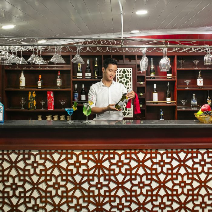 La Regina Classic Cruise (former Paloma Cruise) 2D1N-Bai Tu Long Bay3