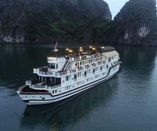 La Regina Classic Cruise (former Paloma Cruise) 2D1N-Bai Tu Long Bay2