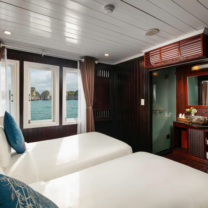 La Regina Classic Cruise (former Paloma Cruise) 2D1N-Bai Tu Long Bay11