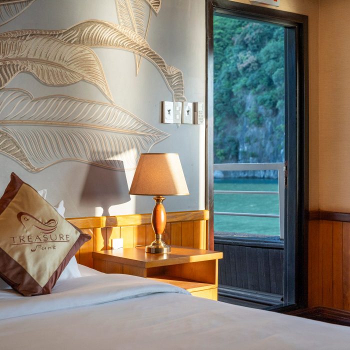 Treasure Junk 3D2N Bai Tu Long Bay13