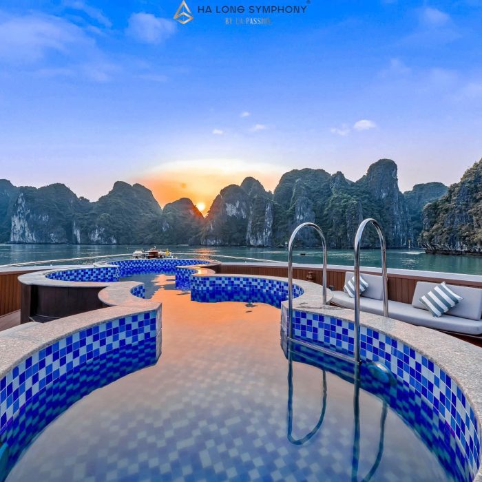 Halong Symphony Day Cruise11