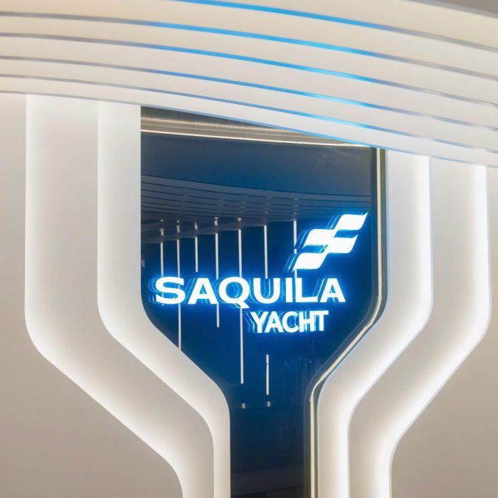 Saquila Halong Day Yatch4