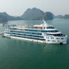 Luna Day Cruise Halong Bay0
