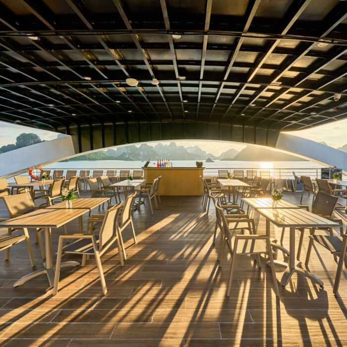 Leona Halong Bay Day Cruises13