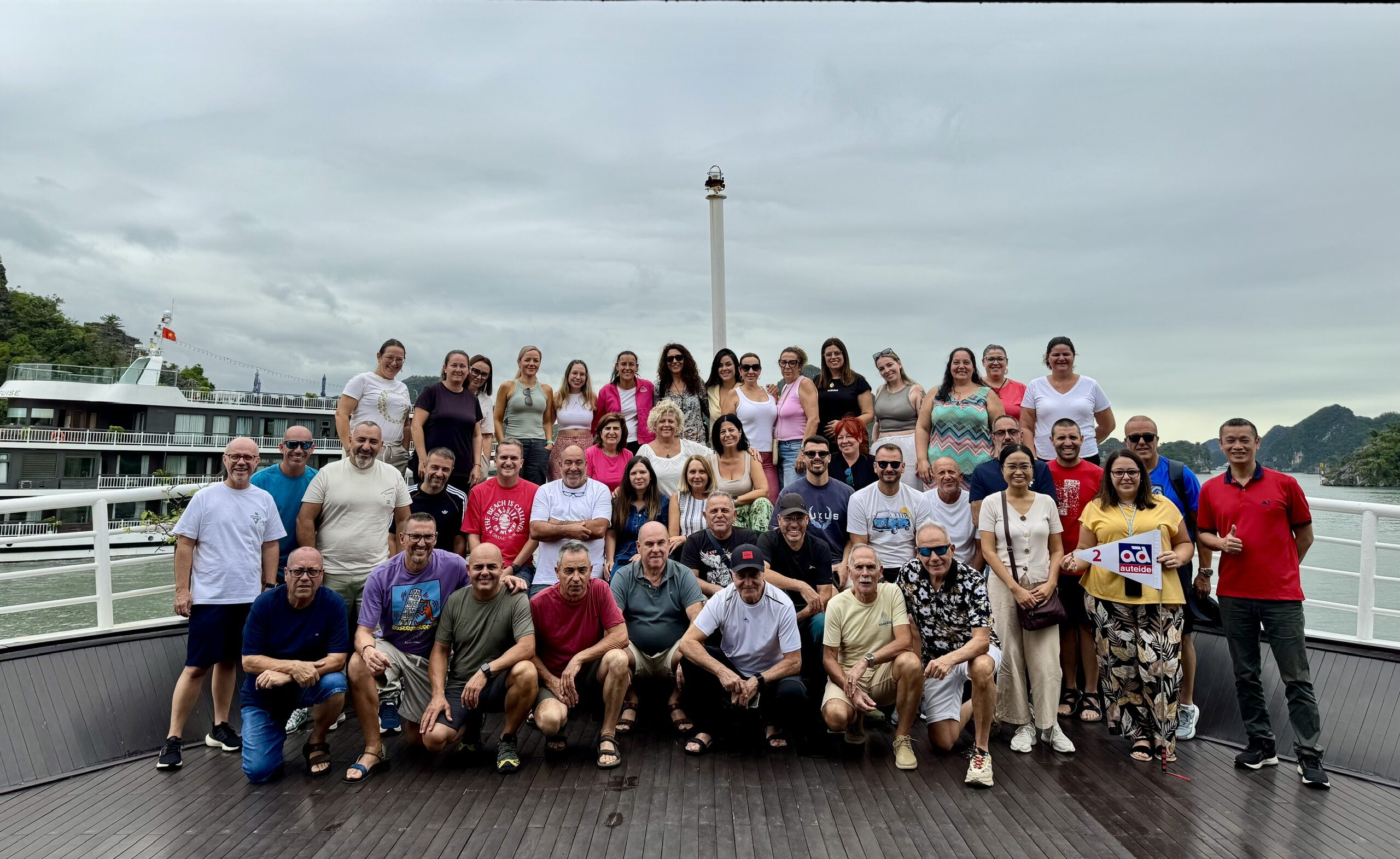 Discover Vietnam from Central to North in 14 Days0