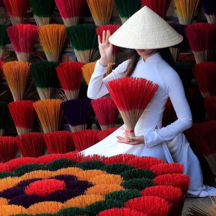 Hanoi City Tour with Incense Village & Train Street16