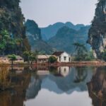 Hoa Lu – Tam Coc Boating