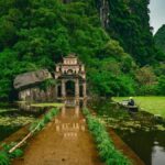 Hoa Lu – Tam Coc Boating