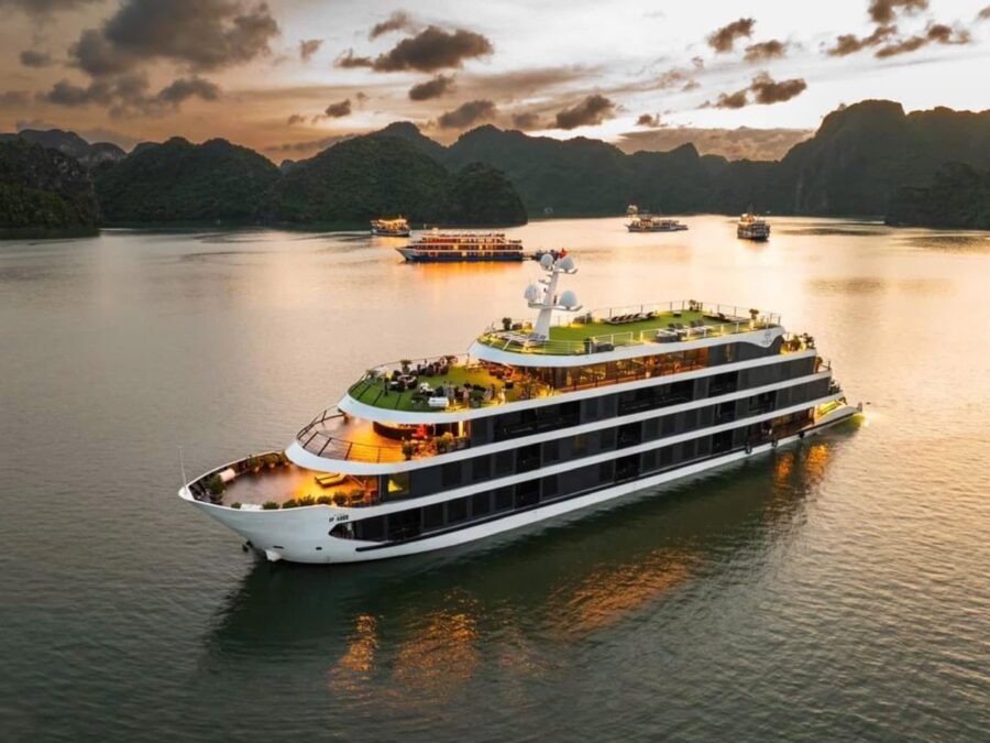 Venus Halong Cruises 3D2N Lan Ha Bay