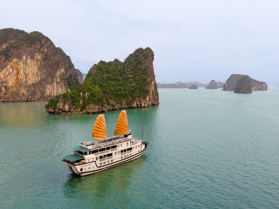 Garden Peak Cruises 2D1N Bai Tu Long Bay